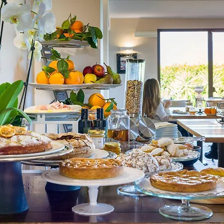 Tenuta Giarretta 4*