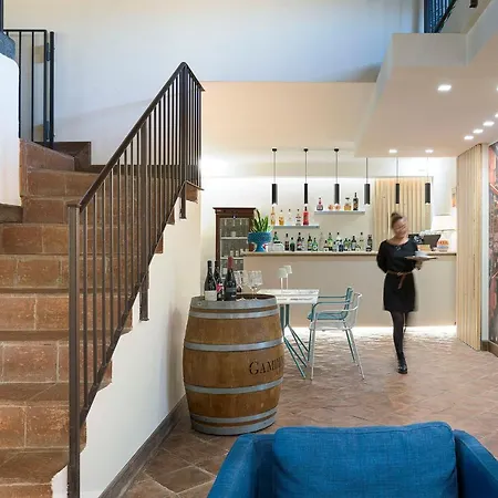 Hotel Tenuta Giarretta 4*