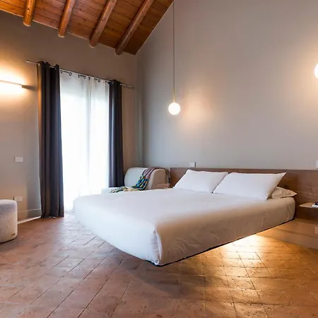 Hotel Neroli Bio Relais 4*