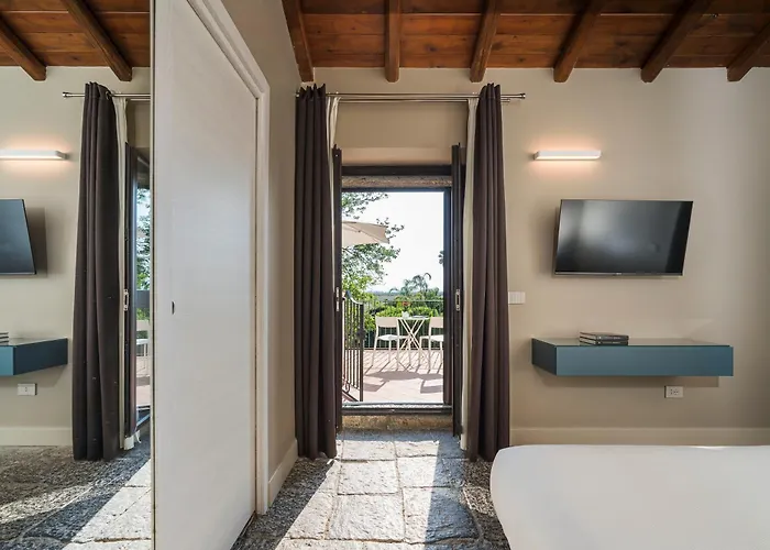 Neroli Bio Relais Hotel 4*